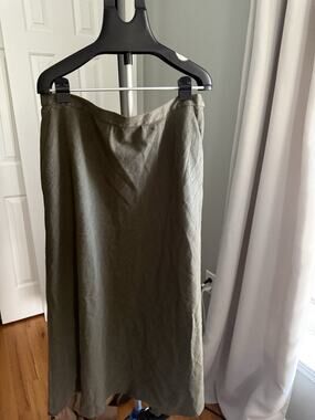 Lauren Ralph Lauren Women’s 100% Wool Long Skirt Size 18W Quiet luxury Old money